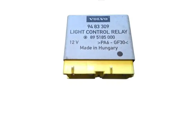 Volvo S70 V70 V70 XC Light relay 9483309 895185000