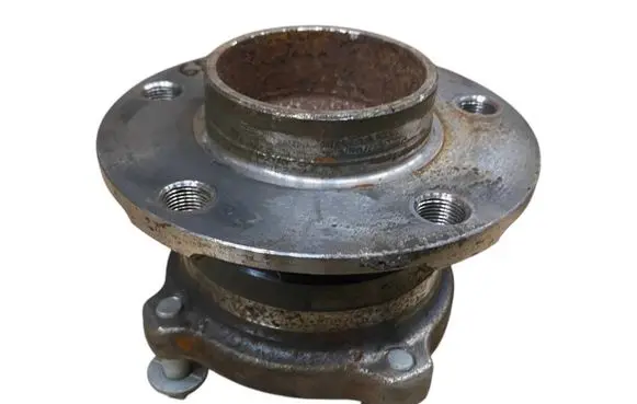 BMW X5 F15 Rear wheel ball bearing 6867811 33406867811