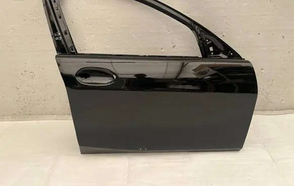 BMW 3 G20 G21 Front door 668
