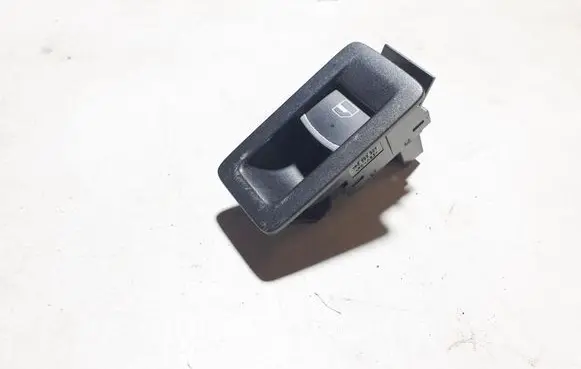 Volkswagen Touran II Electric window control switch 1F0959527 1T0959851A