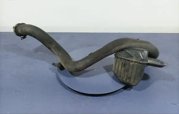 Air intake hose/pipe