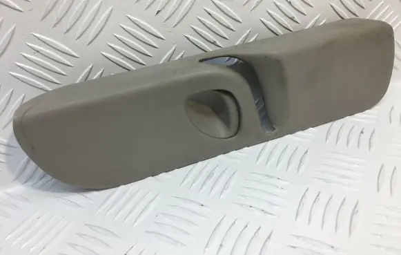 Opel Zafira A Seat belt trim 91331465