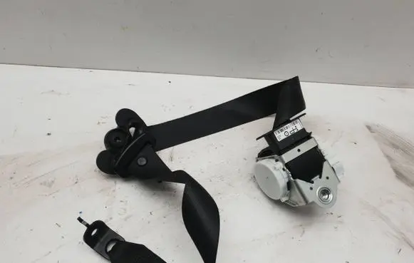 BMW 2 F22 F23 Front seatbelt 34097873C 2103160333 W7359