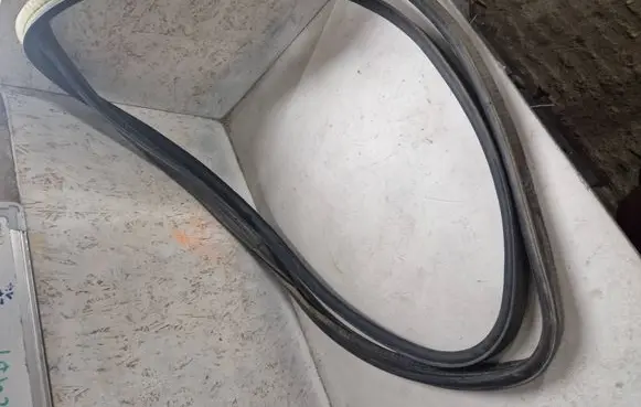 Toyota Proace Loading door rubber seal (on body) 