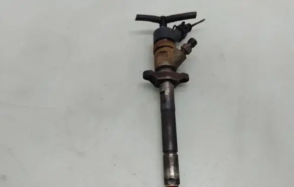 Ford Focus ST Fuel injector 0445110239