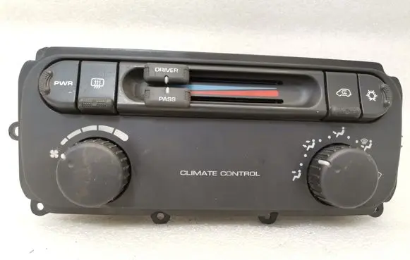 Chrysler Voyager Climate control unit 05005039AA