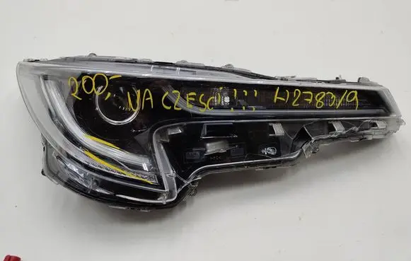 Toyota Corolla E210 E21 Headlight/headlamp 8111002S70