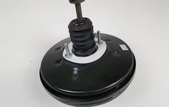 Mercedes-Benz B W245 Brake booster A1694300230
