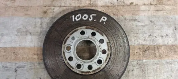 Volkswagen Touran I Front brake disc