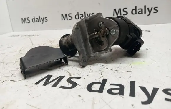 Mercedes-Benz ML W164 EGR valve 724809470 A6421401960 6421401960