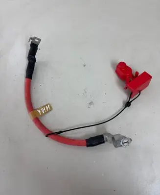 Land Rover Range Rover Velar Positive cable (battery)
