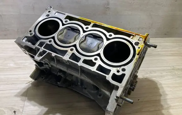 Renault Arkana Engine block H4MC632
