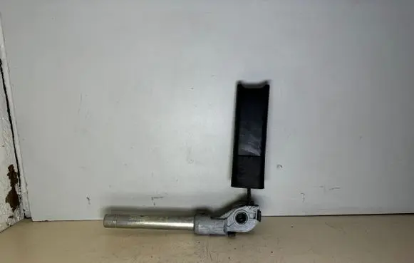 Renault Laguna III Front seatbelt buckle 6066415