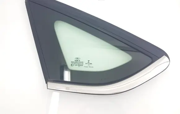 Ford Fusion II Rear side window DS73F29701A DS73F29701