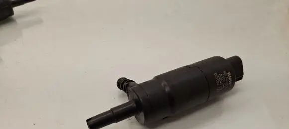 BMW 3 E90 E91 Headlight washer pump 8377430