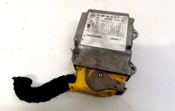 Volkswagen Golf Plus Airbag control unit/module 1K0909605N 5WK43413