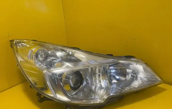 Subaru Legacy Headlight/headlamp 123456