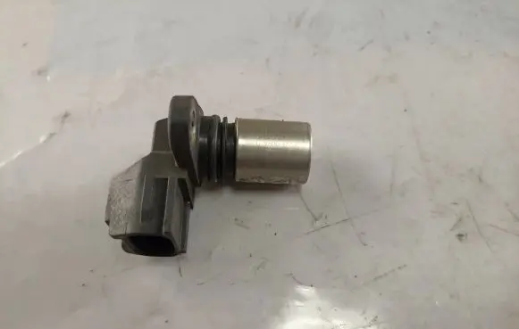 Toyota Corolla Verso AR10 Camshaft position sensor 9091905029 0296000740