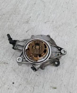 Peugeot 508 Vacuum pump
