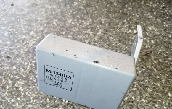 Honda HR-V Window wiper relay 