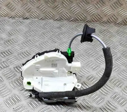 Audi A5 Front door lock 8X2837016D
