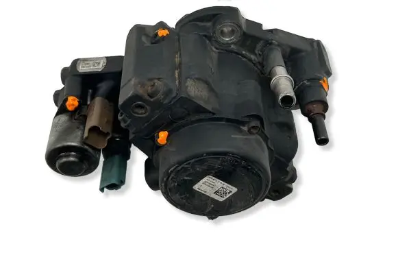 Ford Mondeo MK IV Fuel injection high pressure pump 9687959180