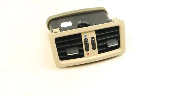 Rear air vent grill