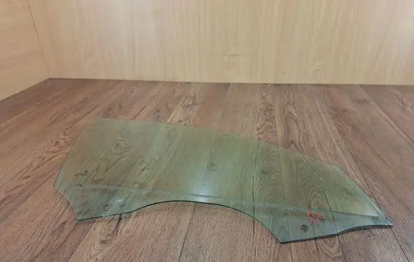 BMW 3 F30 F35 F31 Front door window glass four-door 51337259826