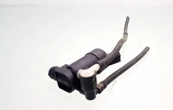 Volvo V50 Windscreen/windshield washer pump 1S7117K624FE