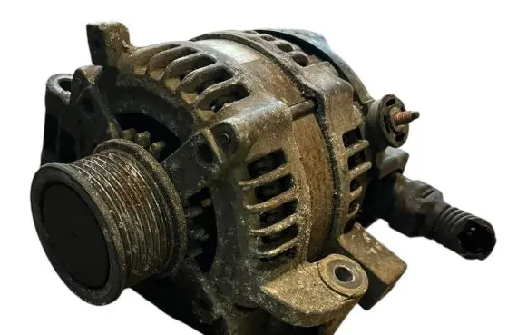 Toyota Avensis T250 Generator/alternator 1042104521 270600G011 31060
