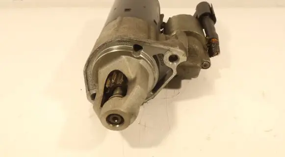Mercedes-Benz CLS C219 Starter motor A00061510501