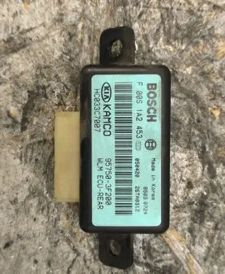 KIA Opirus Other control units/modules 957503F200