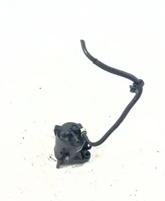Peugeot 3008 I Fuel filter housing 9676133480