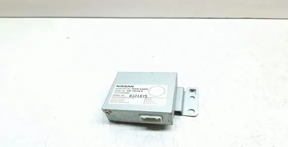 Nissan Pathfinder R51 Aerial antenna amplifier 284A1EA000