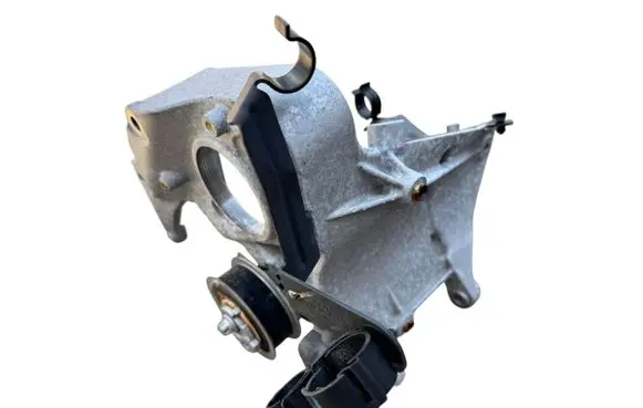 BMW X5 F15 Generator/alternator bracket 7633707