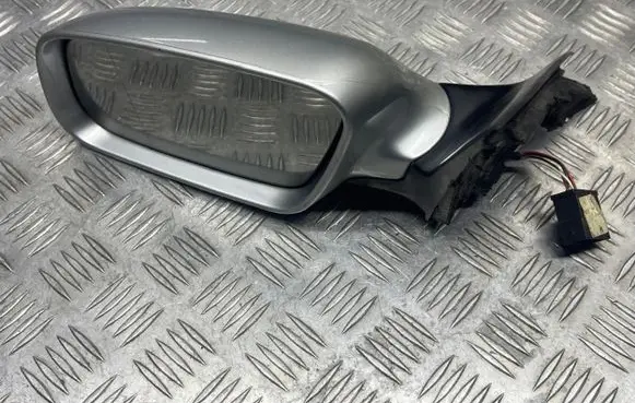 Audi A6 S6 C5 4B Front door electric wing mirror 32295 E1010593