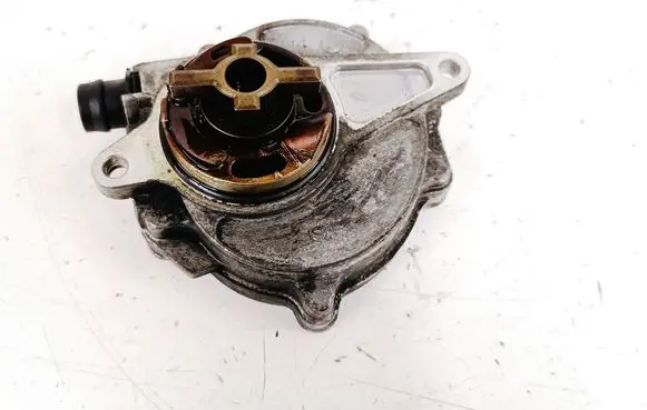 Vacuum pump