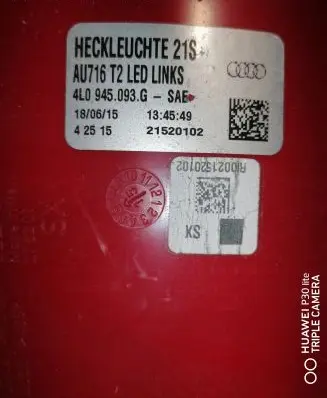 Audi Q7 4L Tailgate rear/tail lights 4L0945093G