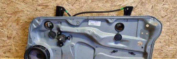 Volkswagen Golf IV Front door manual window regulator 1J3837730N 866217 0330482