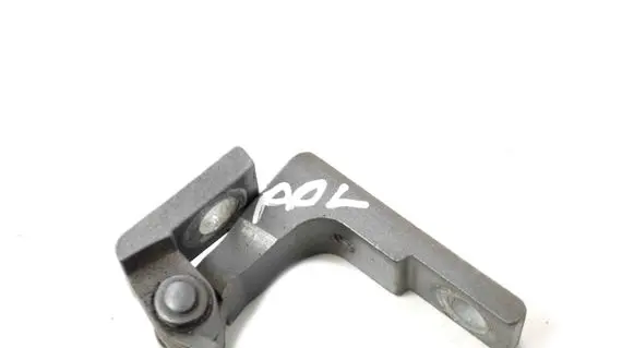 Porsche Cayenne (9PA) Front door upper hinge 7L0831402A