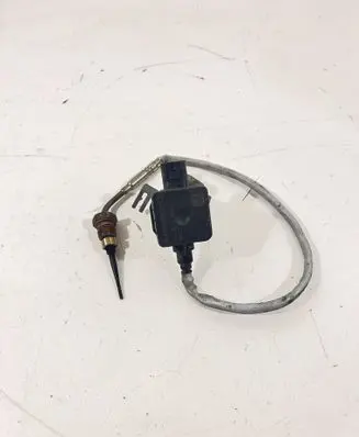 Mercedes-Benz C W205 Exhaust gas temperature sensor a0009059207