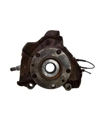 Front wheel hub