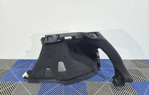 Lexus CT 200H Trunk/boot side trim panel 6473076010 A094906