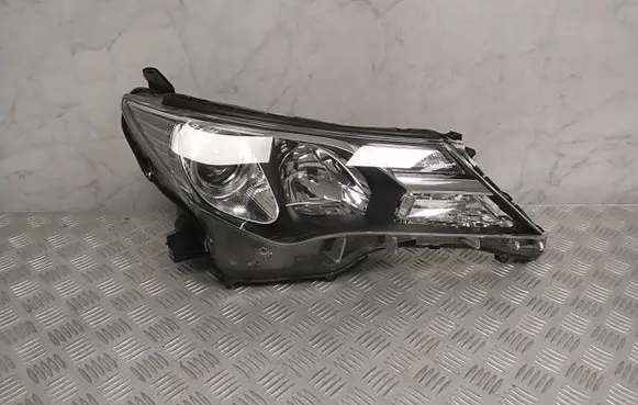 Toyota RAV 4 (XA40) Headlight/headlamp 8114542572