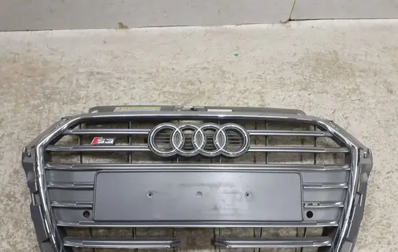 Audi A3 S3 8V Front grill 8V3853651AE