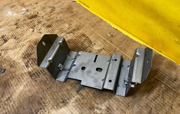 Ford Bronco Other center console (tunnel) element M2DB-S045W34-AC M2DBS045W34AC