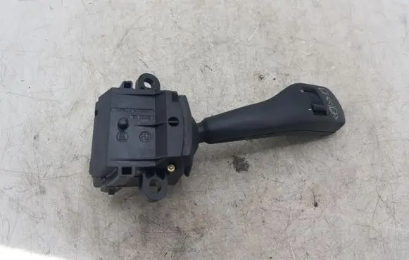 BMW 3 E46 Wiper control stalk 8363669M 01204020