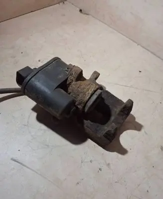 Volvo V70 Rear brake caliper 32332594E