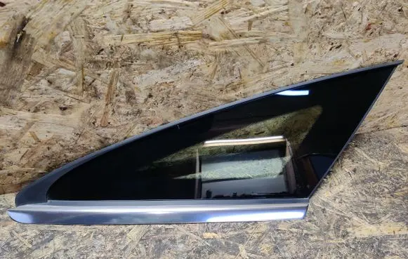 Mercedes-Benz CLA C117 X117 W117 Rear side window A1176700212 A1176730200