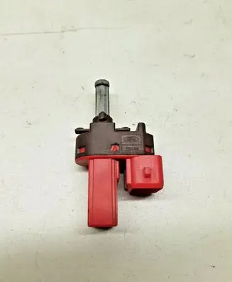Clutch pedal sensor